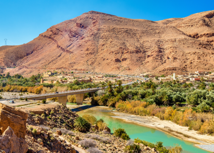 4 Days Marrakech to Fes Desert Tour